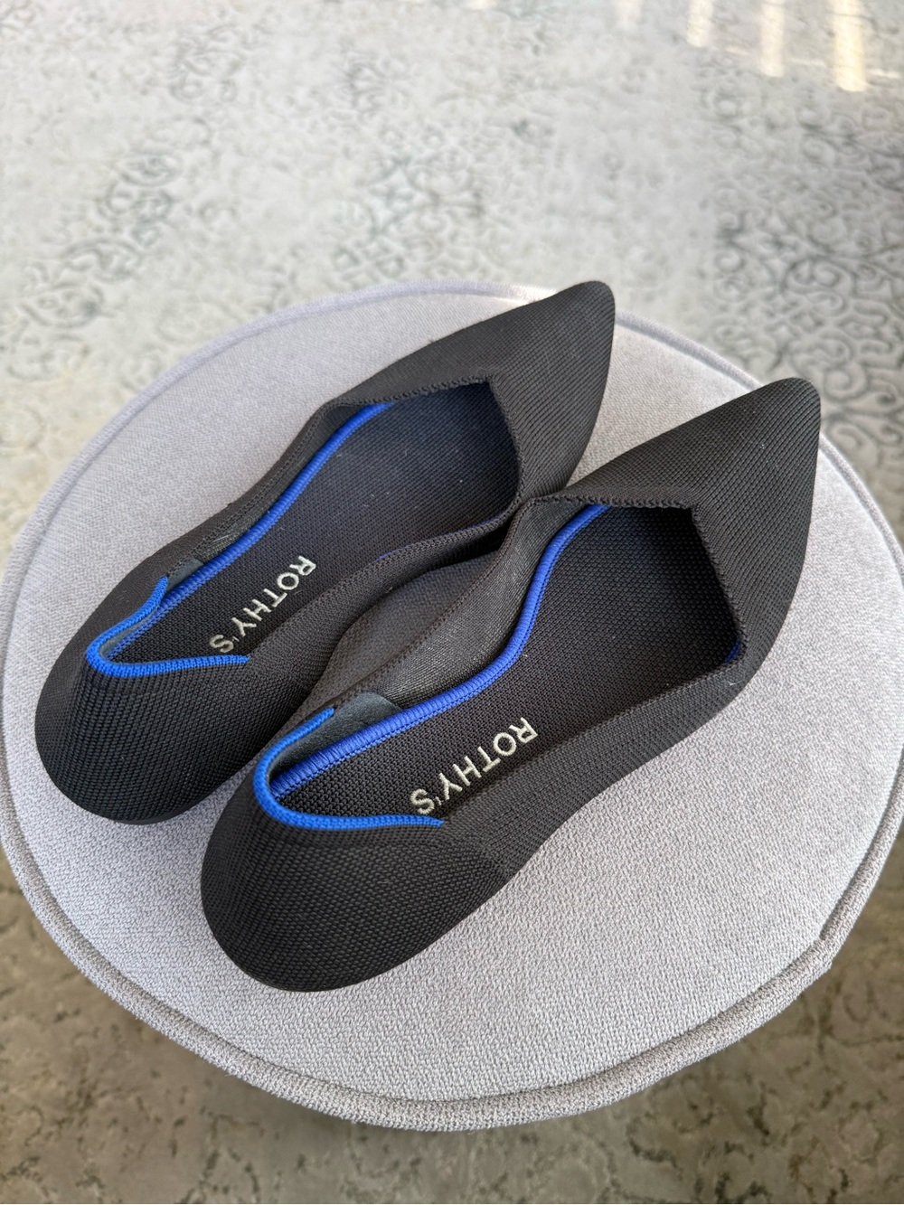 Rothy's Black Pointed Knit Flats with Blue Trim